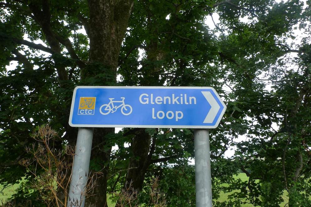 Directional sign for the Glenkiln Loop in Dumfries and Galloway